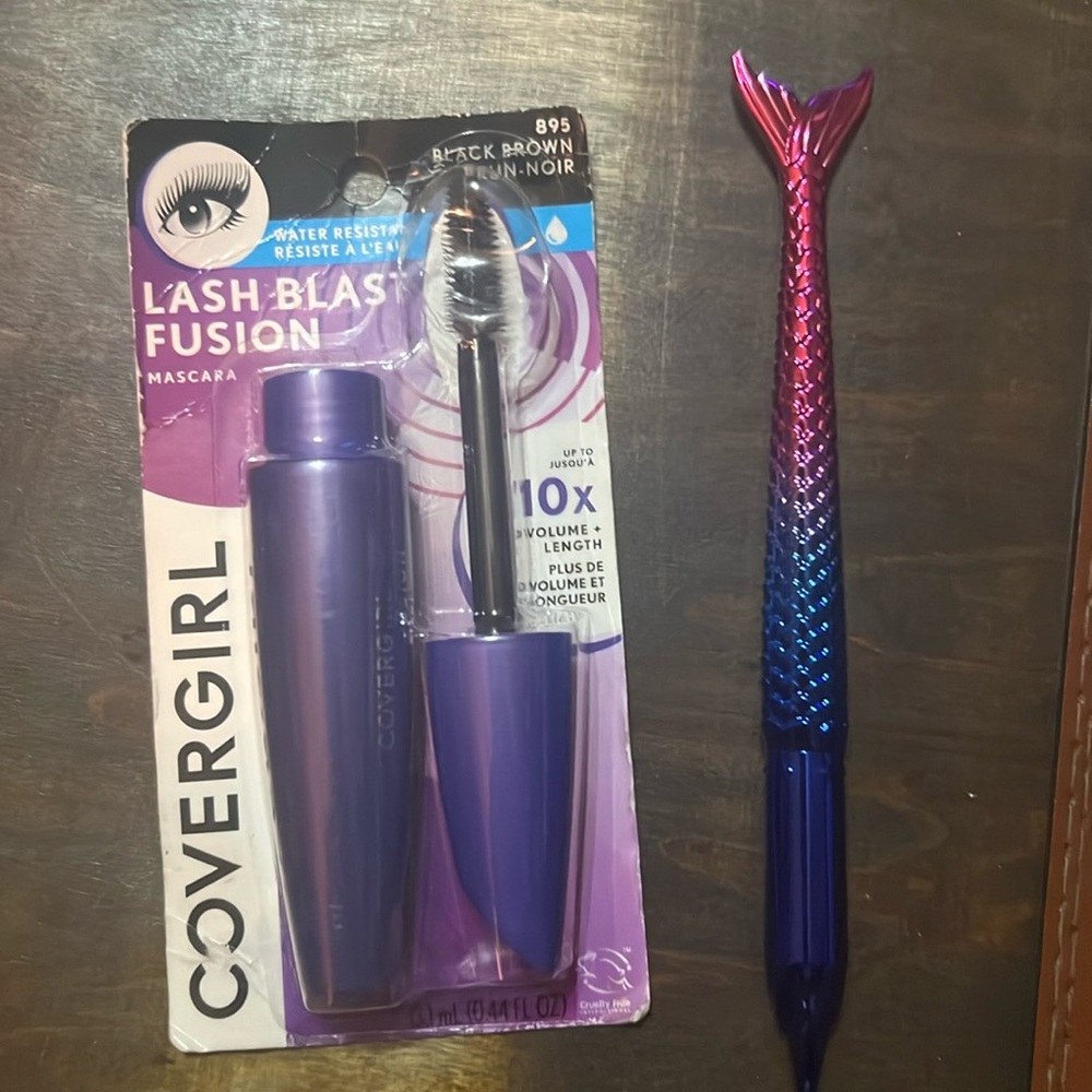 Mascara and liner bundle